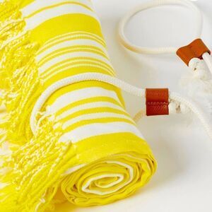 🎁nwt lemlem x H&M Organic Cotton Turkish Beach Towel🎁